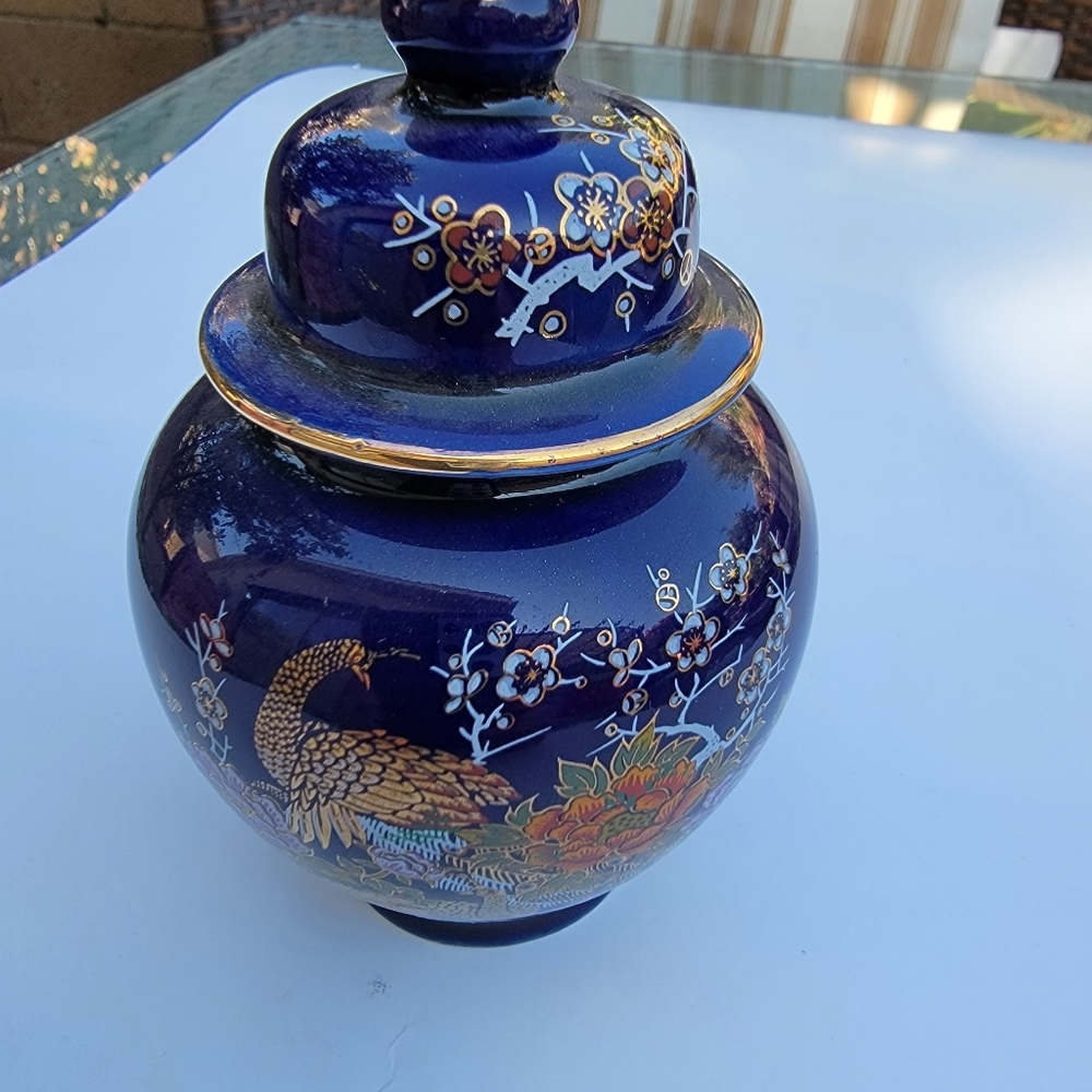 Japanese Porcelain Candy/Sugar Bowl w/ lid